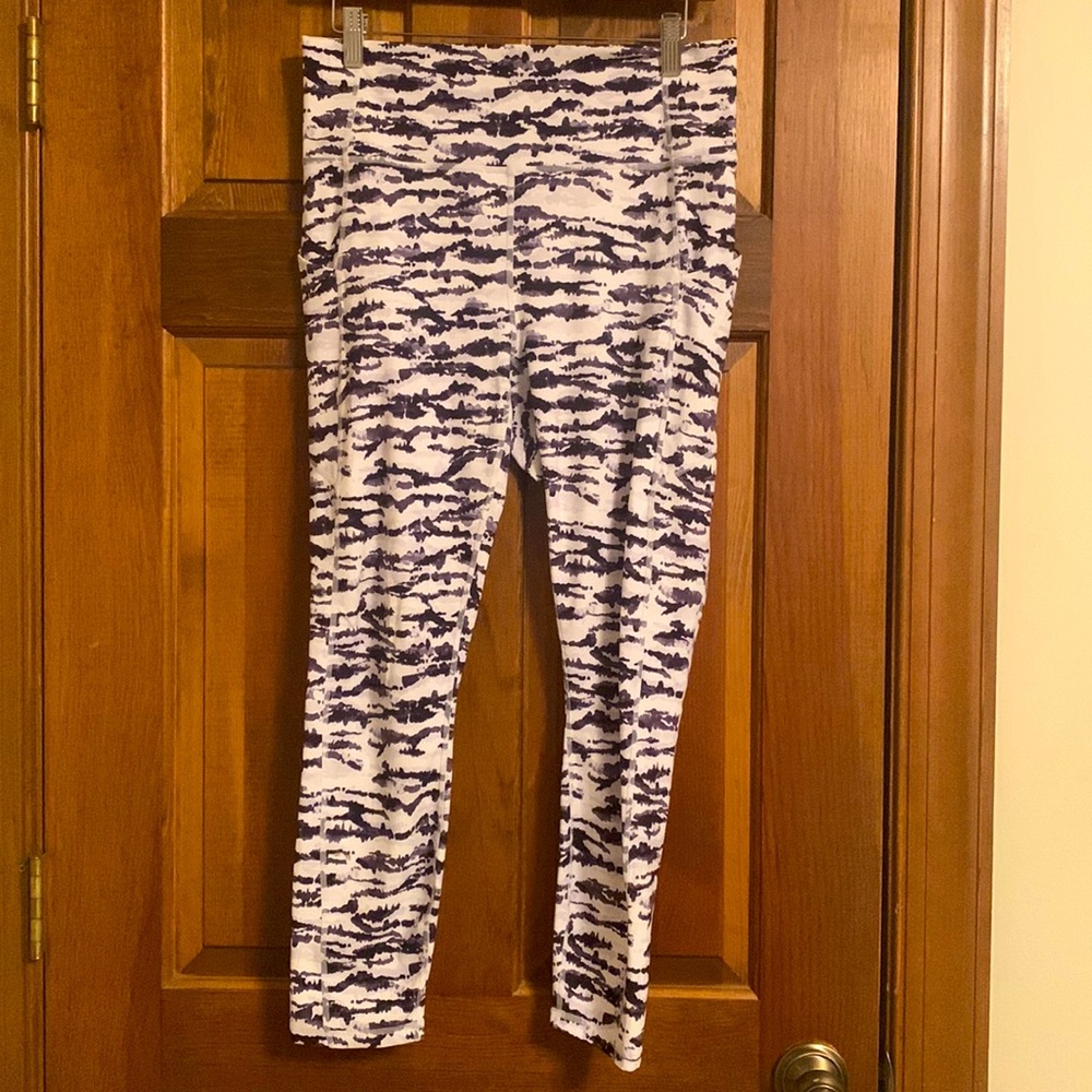 🗽Fabletics PureLuxe Leggings